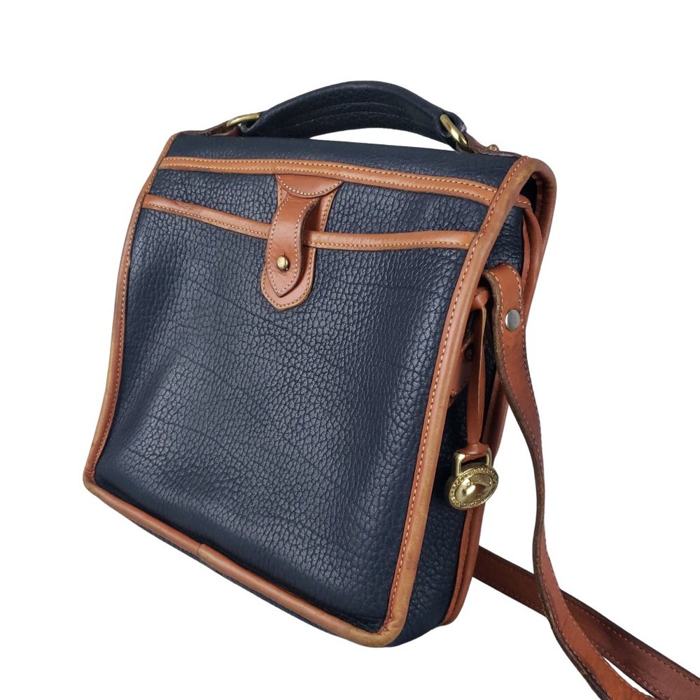 Vintage Dooney Bourke Navy British Tan Med Carrier Surrey Crossbody Purse R120 - Picture 4 of 10